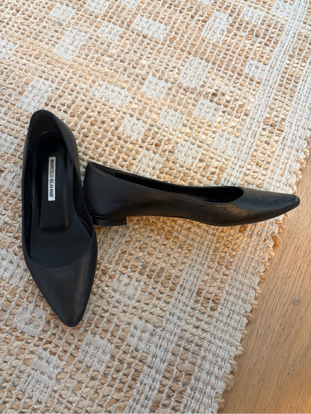 Manolo Blahnik Black Pointed-Toe Leather Flats